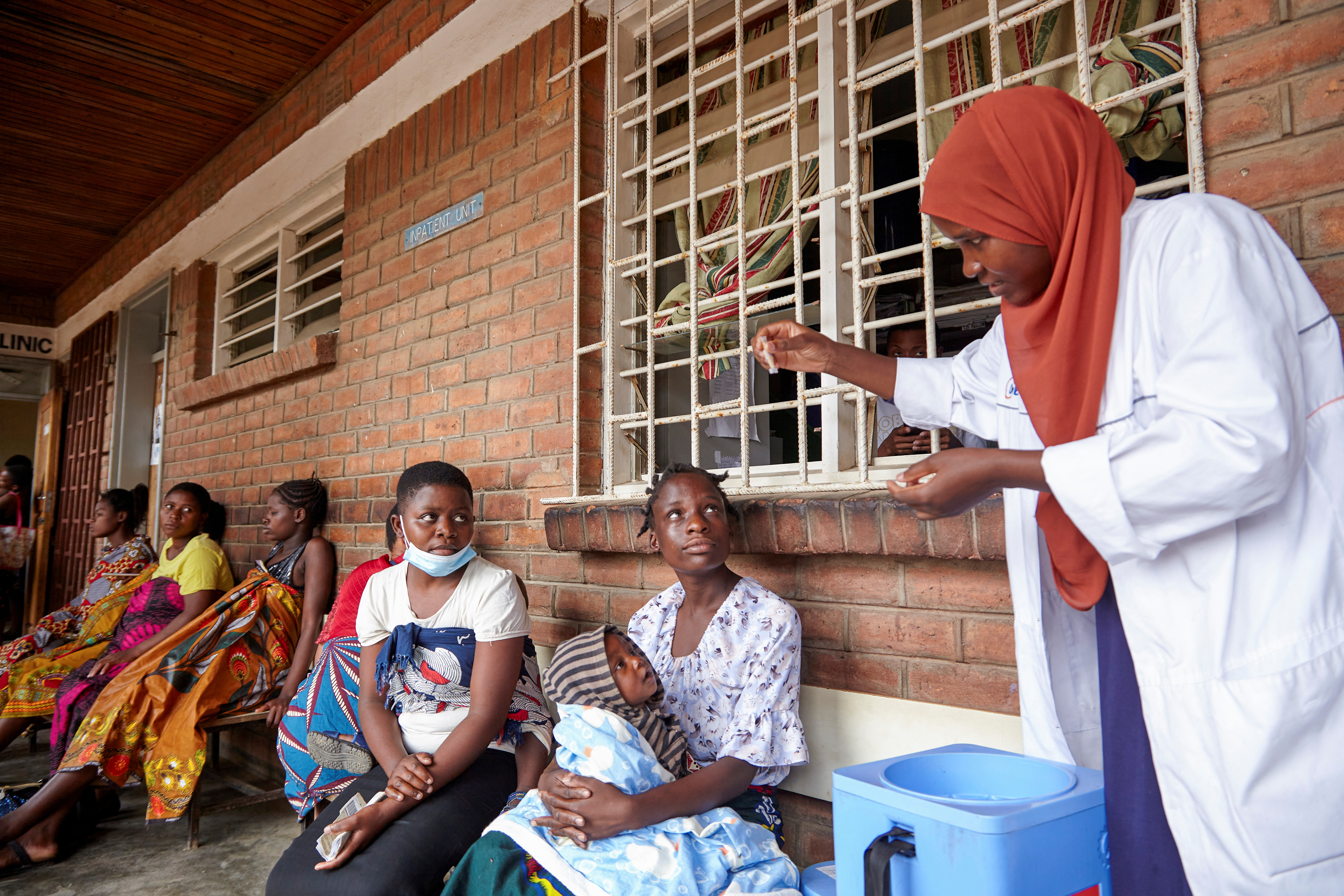 Malawi delays reopening schools as cholera cases surge