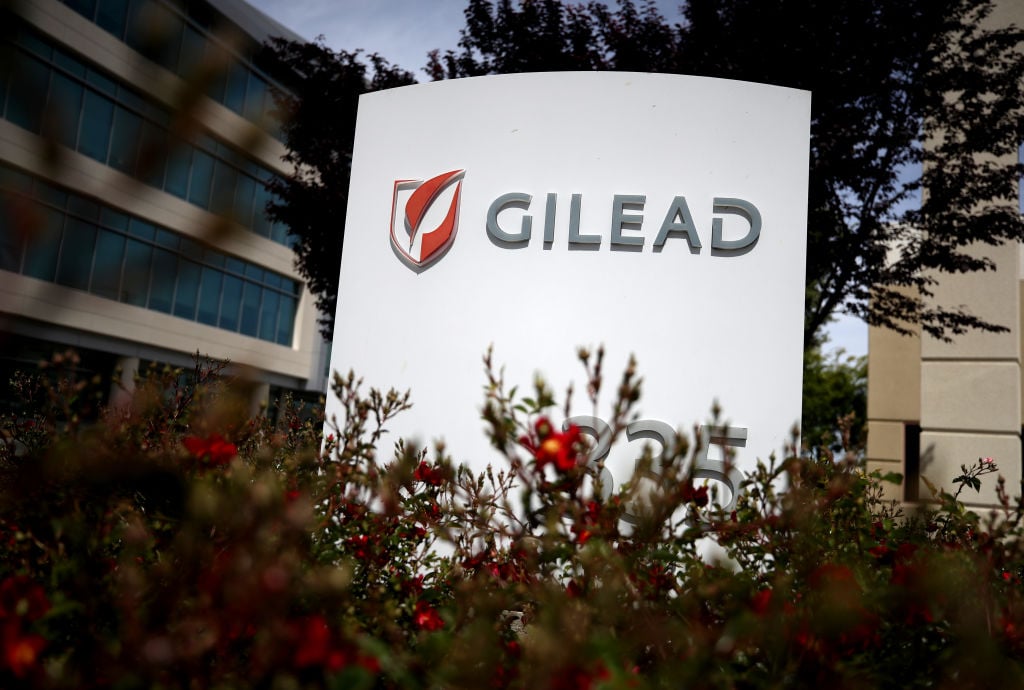 AIDS advocates welcome 'greedy Gilead' to Miami with protests