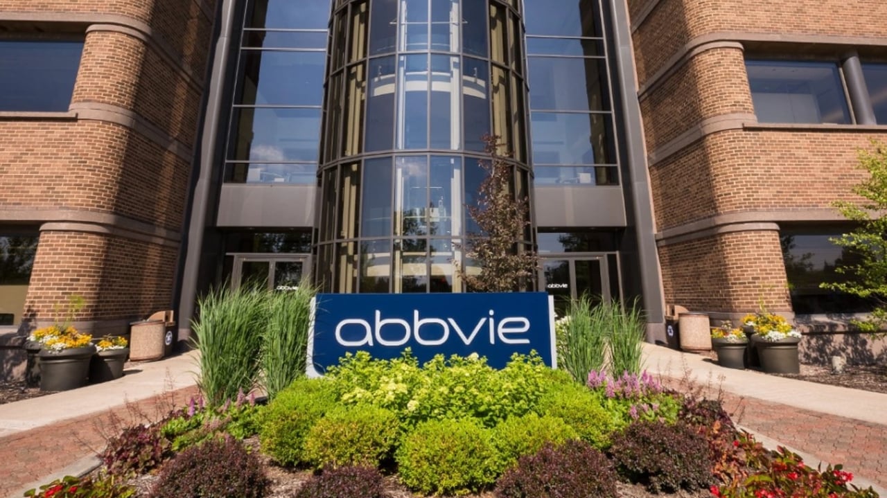 After AbbVie's ImmunoGen buy, Elahere posts midstage trial win in ovarian cancer subtype